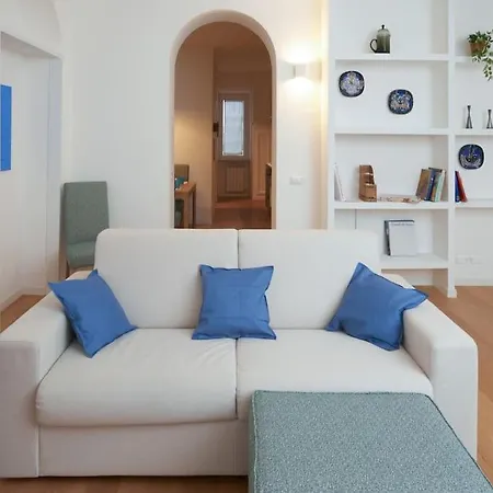 Luma Navigli: Cozy And Romantic Getaway Milan